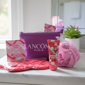 Lancôme Paris Cosmetic Bag w/ Sweet Shimmer Beauty Set & Spa Essentials